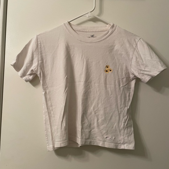 Hollister Tops - Hollister White Tshirt